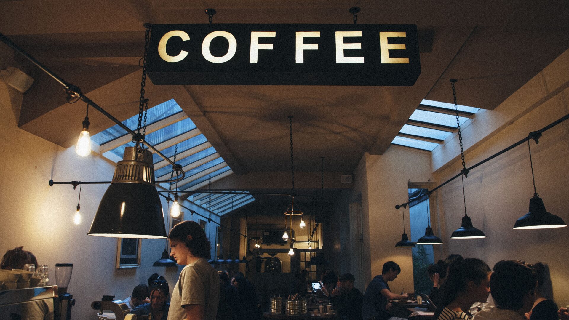 coffee shop Arleta, CA
